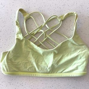 Lululemon Free to Be Bra in Neon Green - Size 8 - Good/Fair Condition